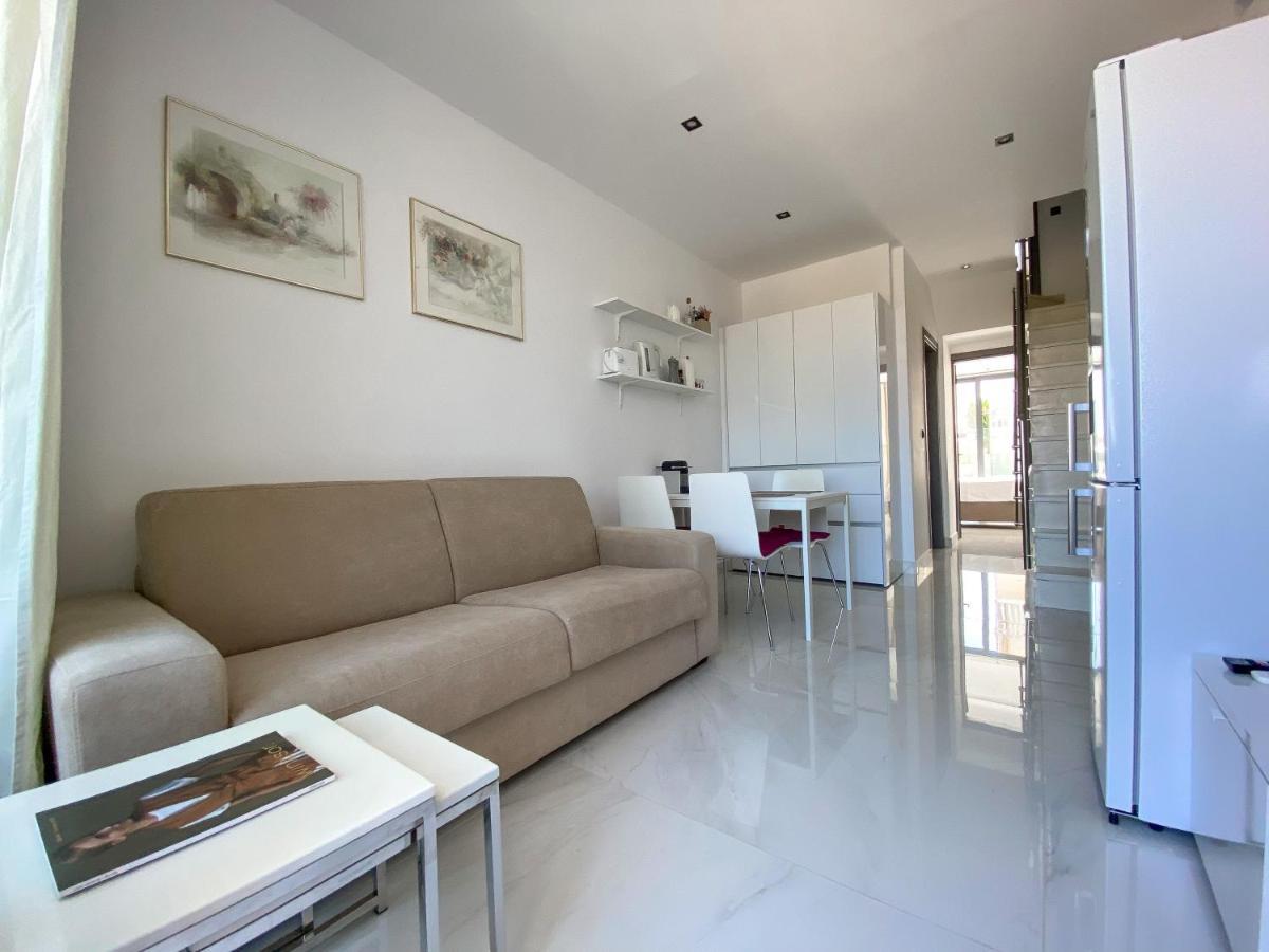 New Modern Deluxe Apartment In Kallithea Kallithea  Екстериор снимка
